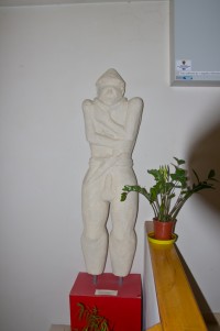 Древня статуя