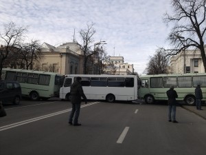 Автобуси